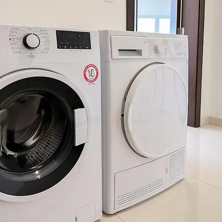 דירה Flat 5 Seaview & View With Terrace, Nearby Beaches מליאהה