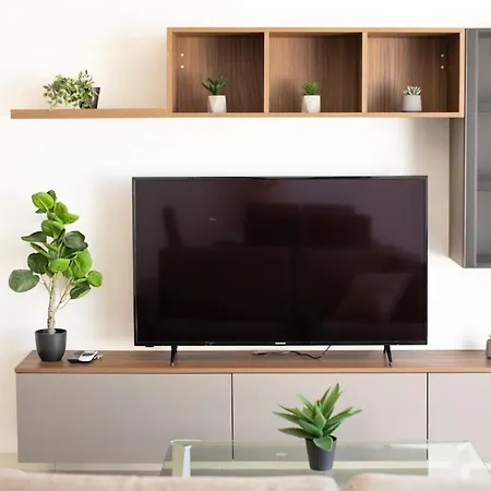 דירה Flat 5 Seaview & View With Terrace, Nearby Beaches מליאהה