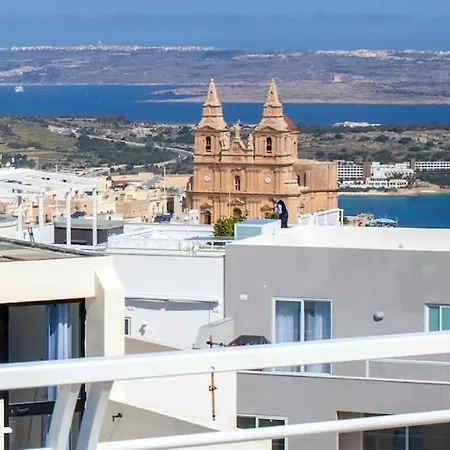 Flat 5 Seaview & View With Terrace, Nearby Beaches דירה *