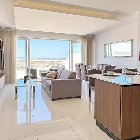 Flat 5 Seaview & View With Terrace, Nearby Beaches Apartment *